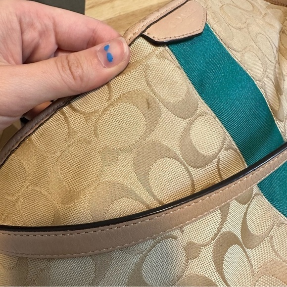 Coach Beige/Green signature canvas & leather Devin stripe shoulder bag & wallet - Picture 10 of 14